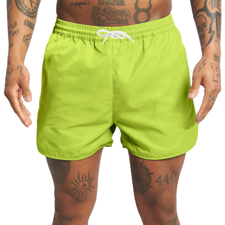 Shorts de bain pour hommes avec taille élastique et poches latérales pratiques Lune London