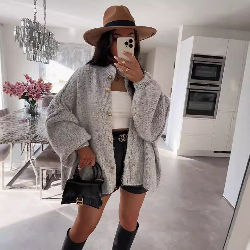 Pull en tricot oversize confortable pour femme avec coupe moderne et manches volumineuses Chic & Stil
