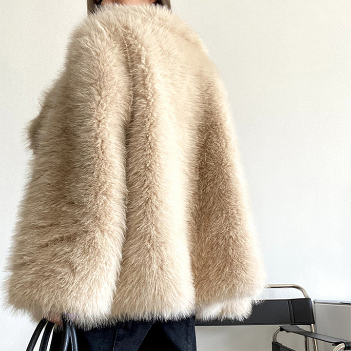 Ladies oversized luxurious faux fur coat Lune London
