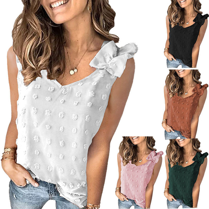 Ladies flattering blouse with charming lace sleeves Lune London