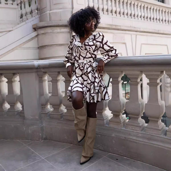 Shirt dress for women with voluminous sleeves and a playful cut Lune London