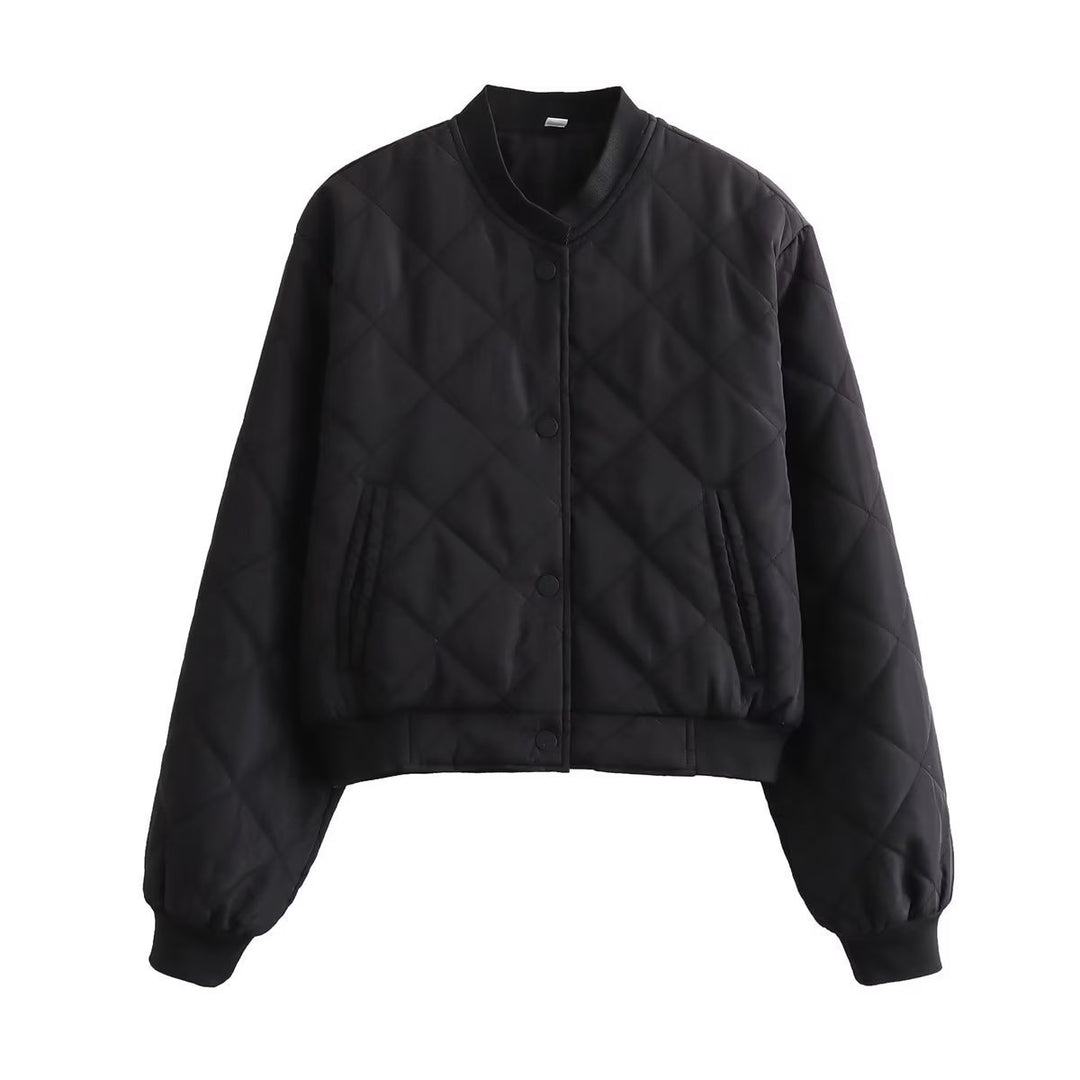 Short quilted jacket for women with practical button closure Lune London