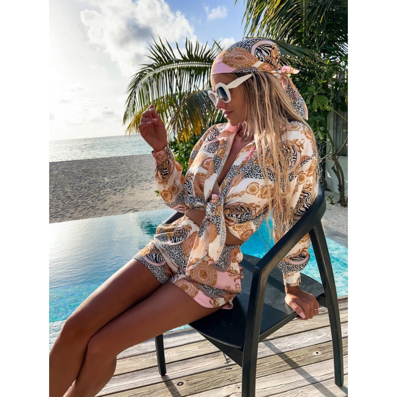 Ladies Short-checked suit with stylish tie belt and fashion print Lune London
