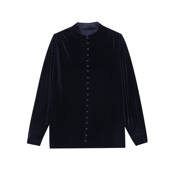Women's velvet blouse with high collar and decorative buttons Chic & Stil