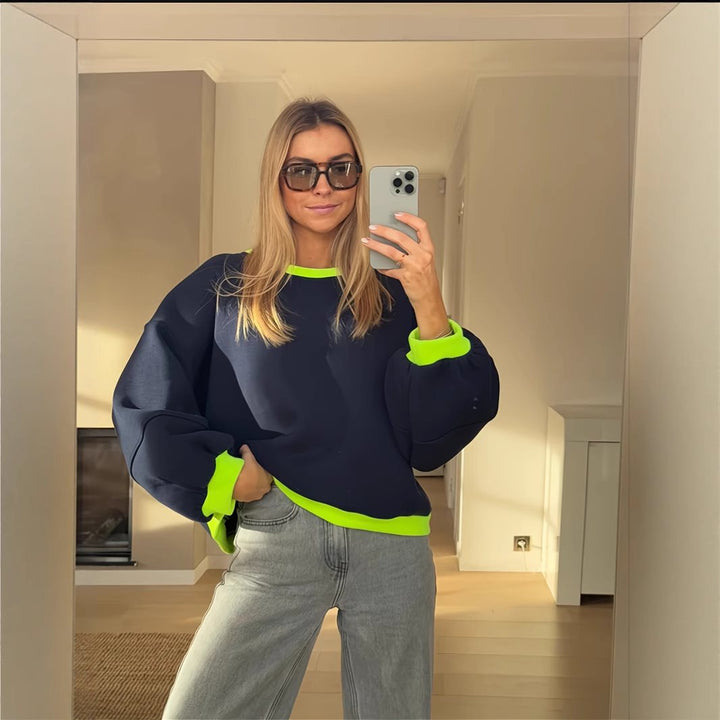 Casual oversized sweater for women with contrasting details Lune London