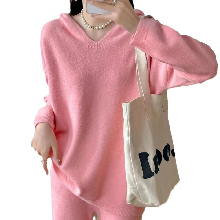 Ladies Elegant and comfortable V-neck Loungewear Lune London