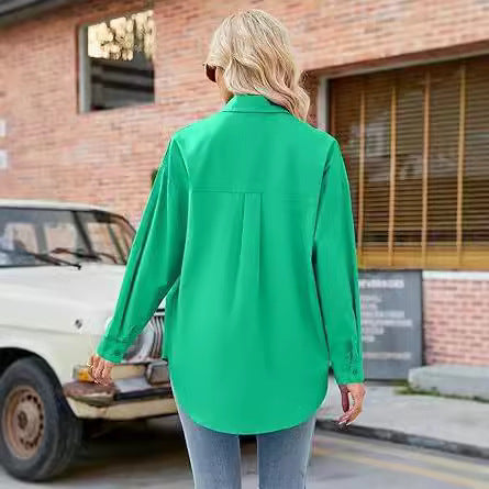 Loose women's blouse with buttoned front and elegant cut Lune London