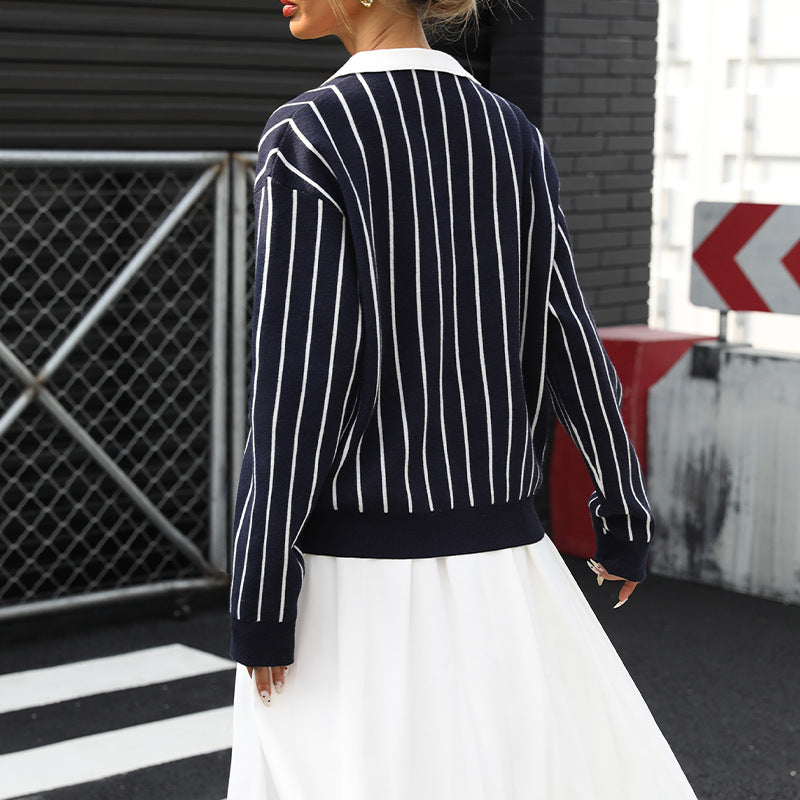 Knit sweater for ladies with elegant collar and striped pattern Lune London