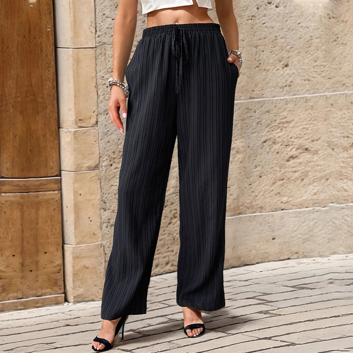 Women's clothing options with elastic waist and side pockets Lune London