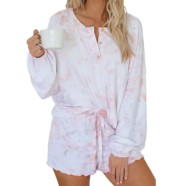 Casual women's pajama set with button details and elastic cuffs Lune London
