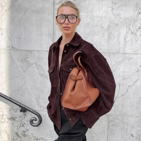 Casual suede leather jacket for women with practical pockets and modern cut Lune London