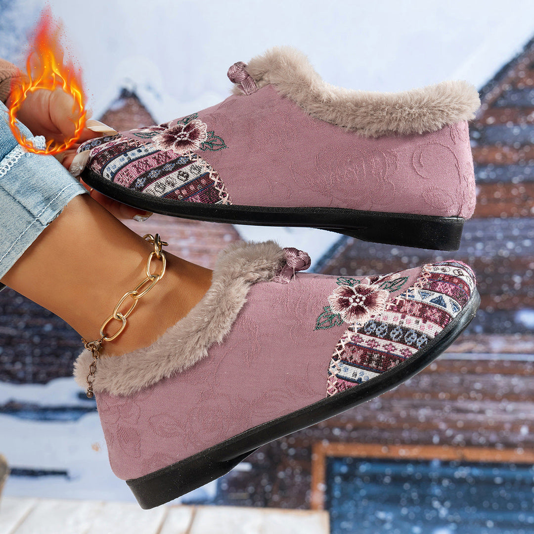 Women's Slippers with Soft Lining and Fashionable Flower Design Lune London