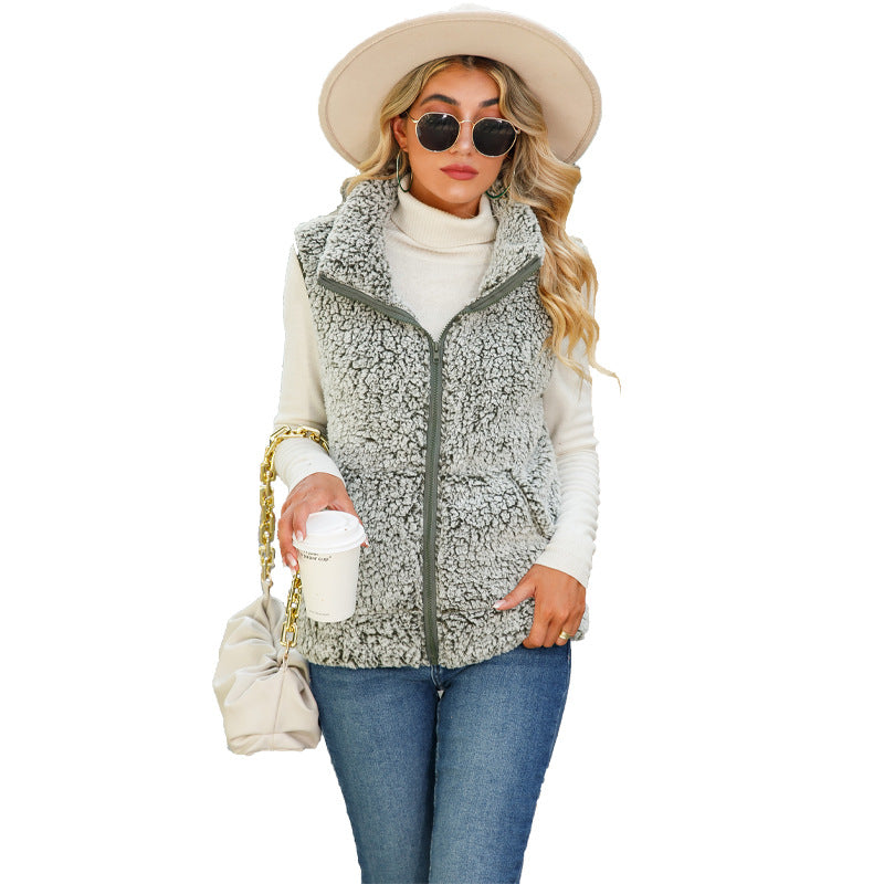 Ladies Cozy Fleece Jacket with Large Pockets and High Collar Lune London
