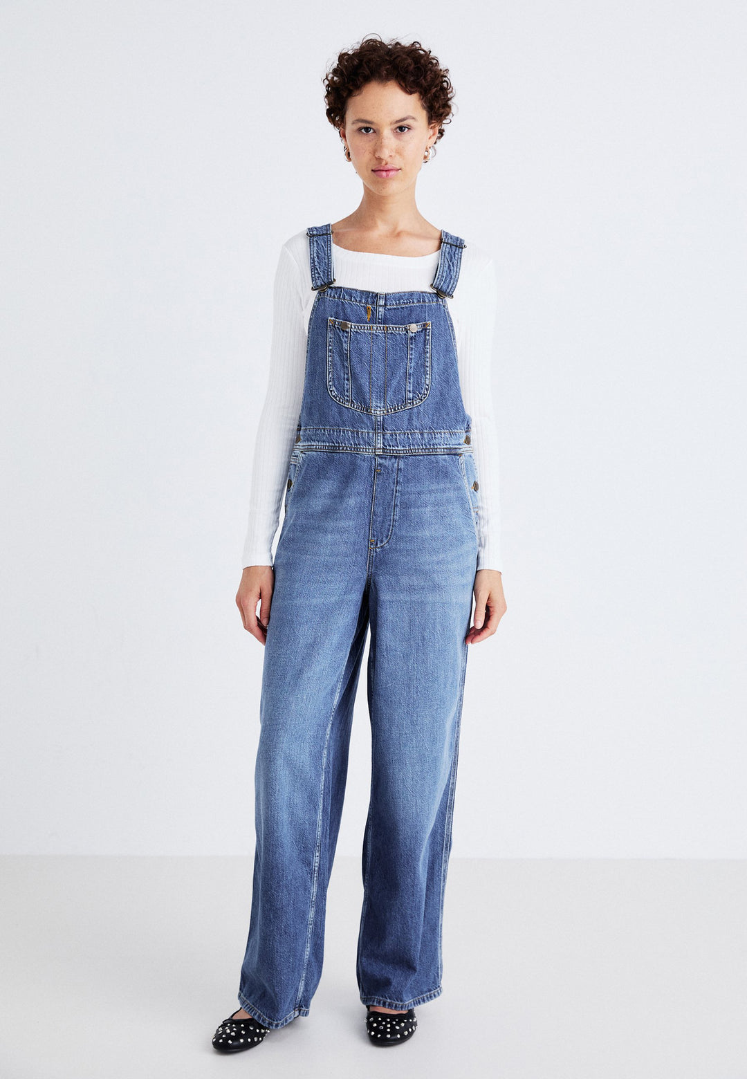 Ladies denim overalls with wide legs and adjustable straps Lune London