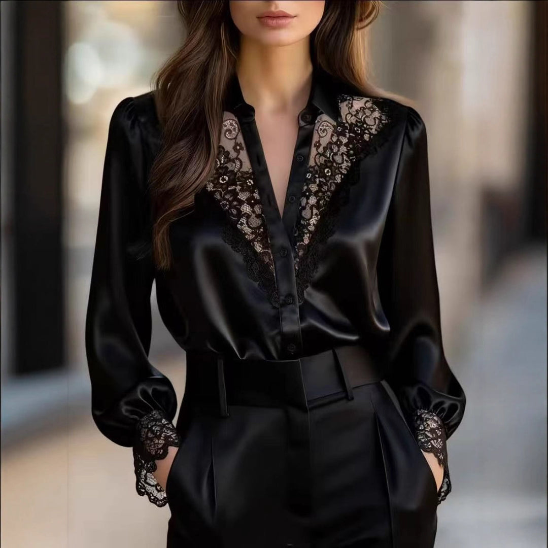 Ladies elegant blouse with romantic lace accents Lune London