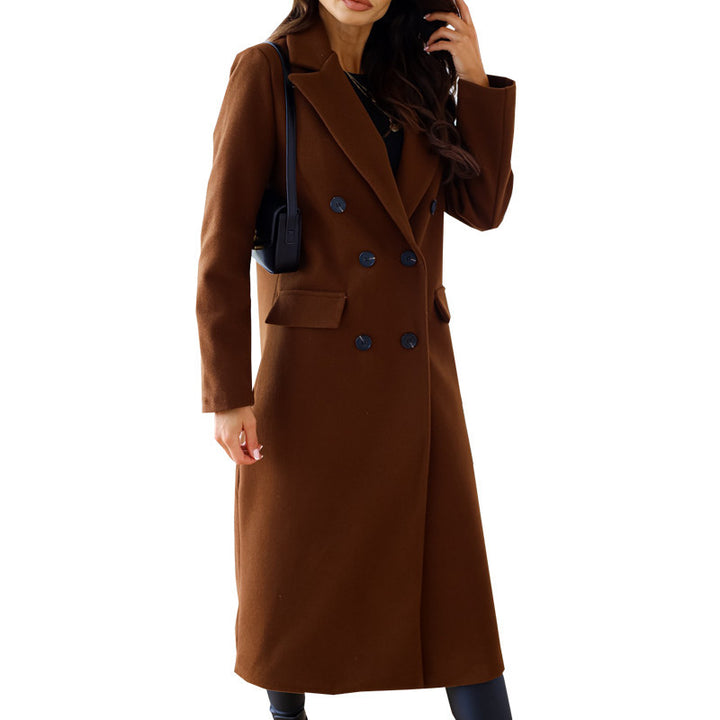Trendy wool coat for women with double row of buttons Lune London