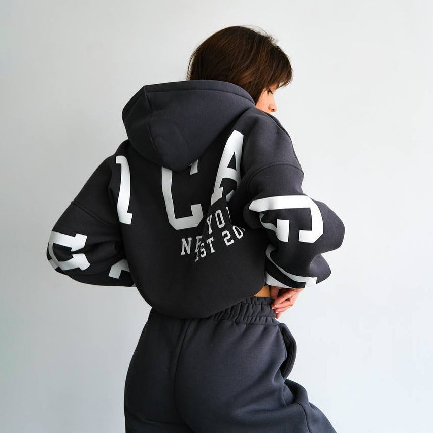 Oversized casual hoodie for women with sporty details Lune London