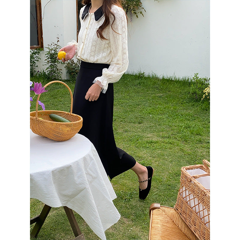 Women elegant blouse with lace collar and decorative button details Chic & Stil