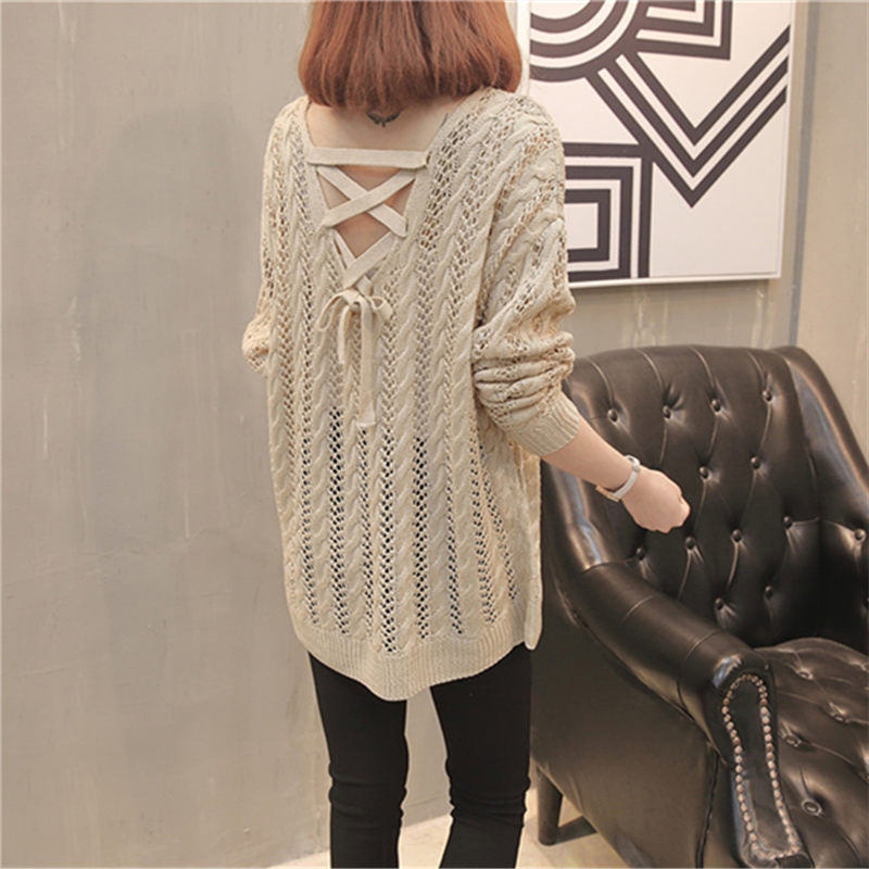 Knit sweater for women with off-shoulder design and laces at the back Lune London