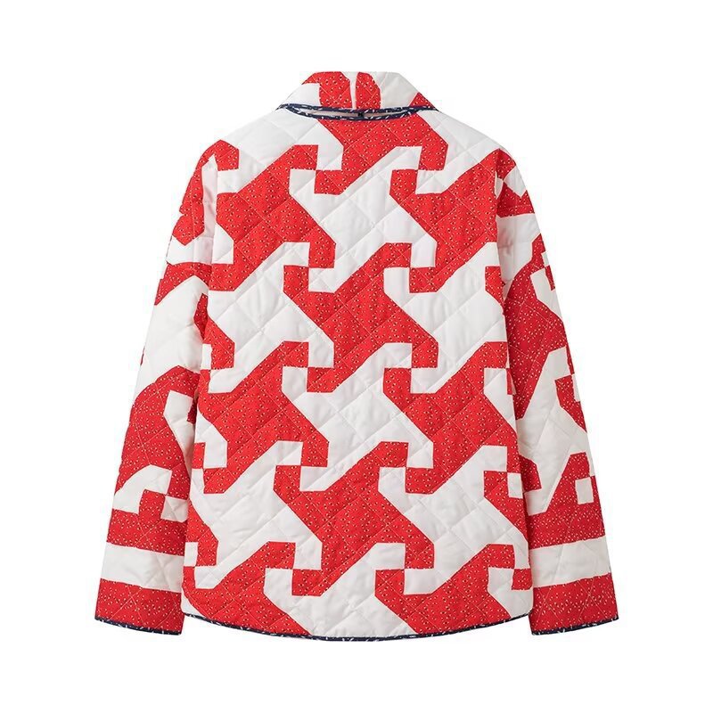 Quilted jacket for women with modern graphic design and open cut Lune London