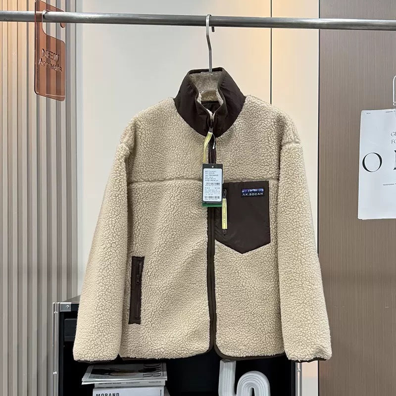 Veste en polaire confortable pour femmes avec poches zippées pratiques Chic & Stil