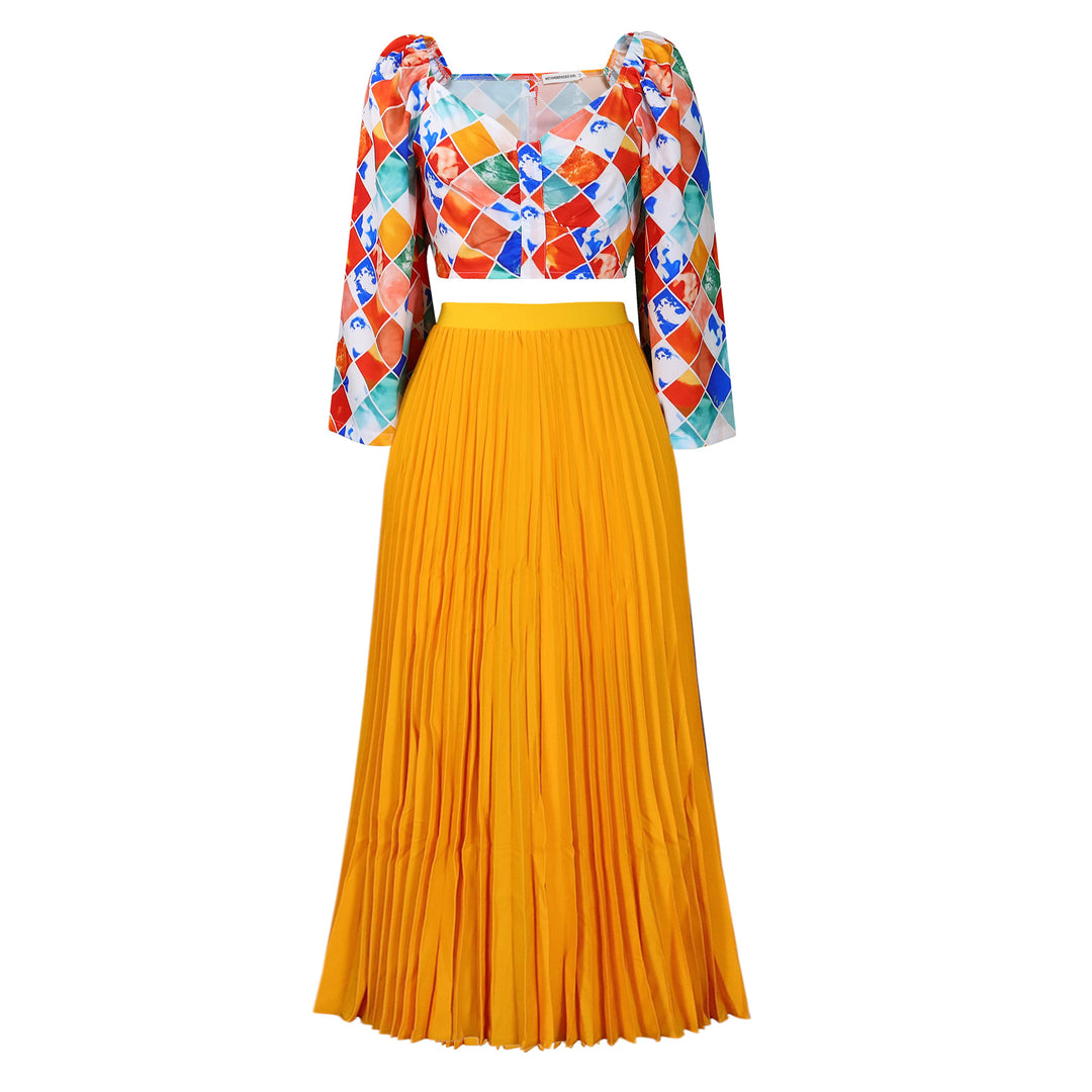 Pleated combined dress for ladies with a colorful top and a flared skirt Lune London