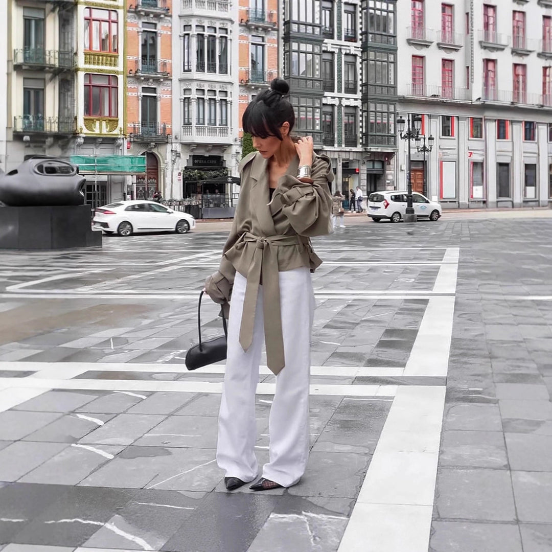 Oversized trench coat for women with adjustable belt and voluminous sleeves Lune London