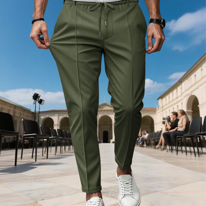 Trendy chino pants for men Lune London