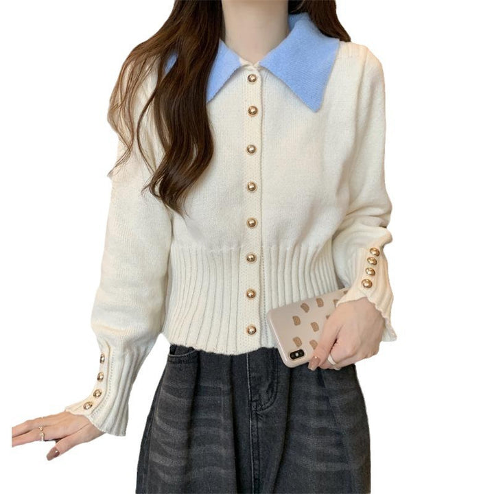 Pull en tricot élégant pour femmes avec col et détails de boutons Chic & Stil