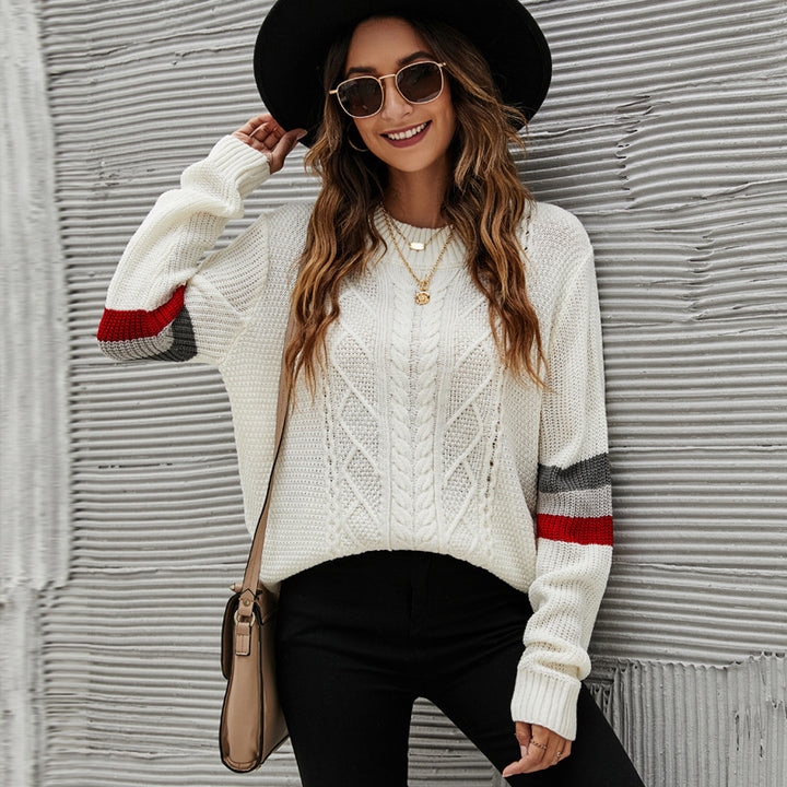 Oversized knitted sweater for women with modern cable pattern Lune London