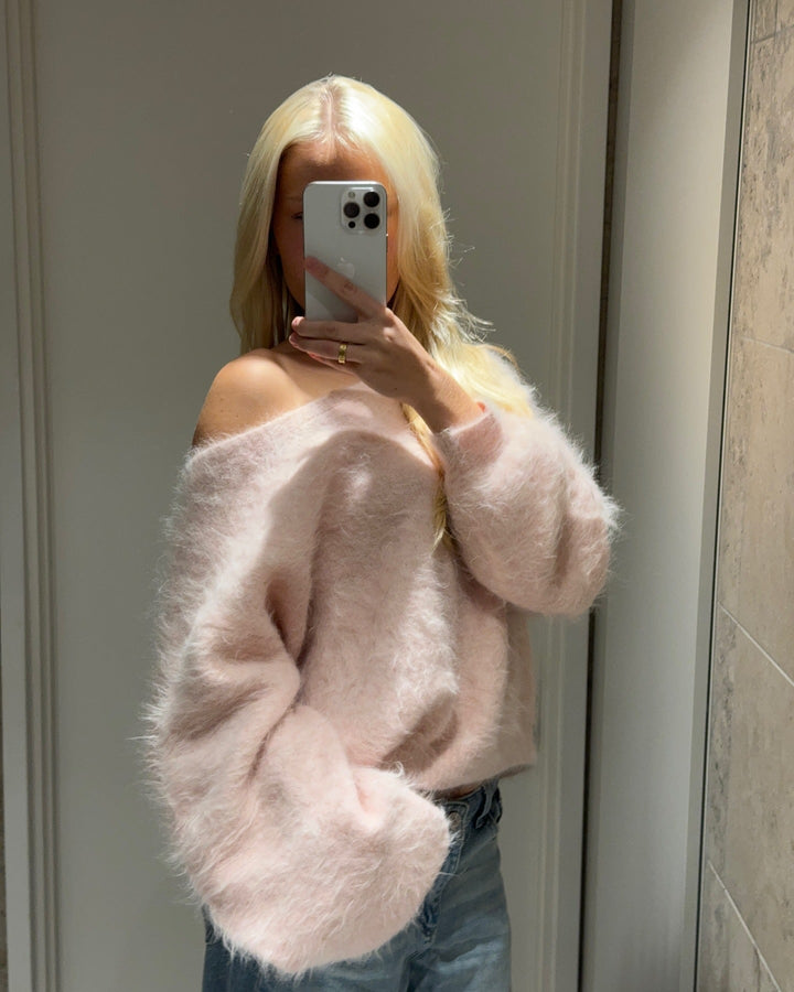 Women's Soft Mohair Blend Sweater with Oversized Sleeves Lune London