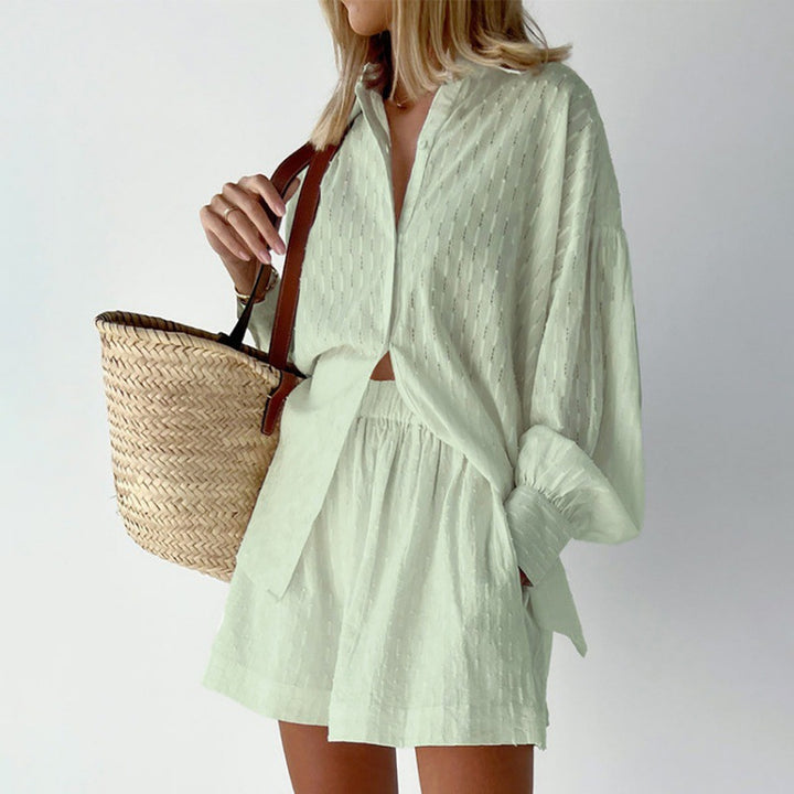 Women's stylish short sleeve pajama set with textured surface finish Lune London