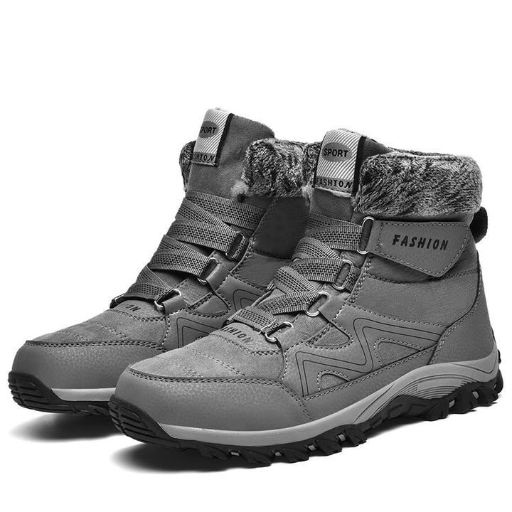Women's winter boots with insulating lining and anti-slip sole construction Lune London