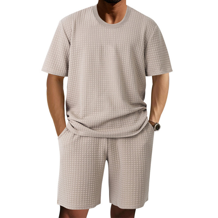 Casual short-sleeved men's set with structured design and practical pockets Lune London