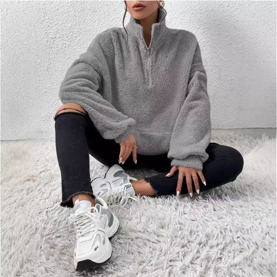 Women's Cozy Fleece Pullover with Stand-Up Collar and Side Pockets Lune London