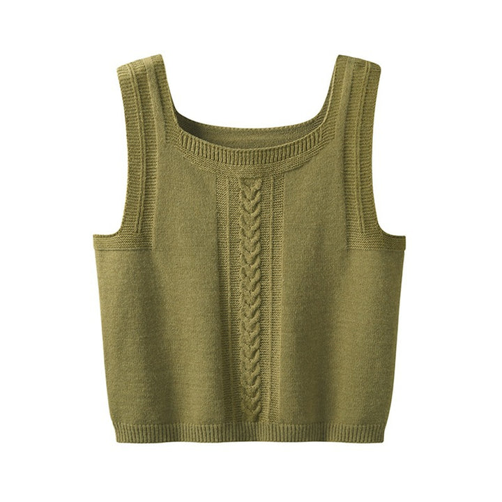 Ladies Chunky Knit Cardigan with Chic Braid Pattern and Style