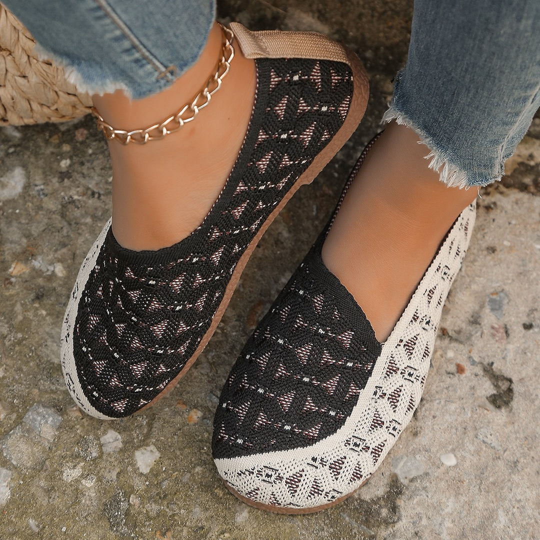 Ladies Slip-On Breathable Shoes with Fashionable Knit Design Lune London