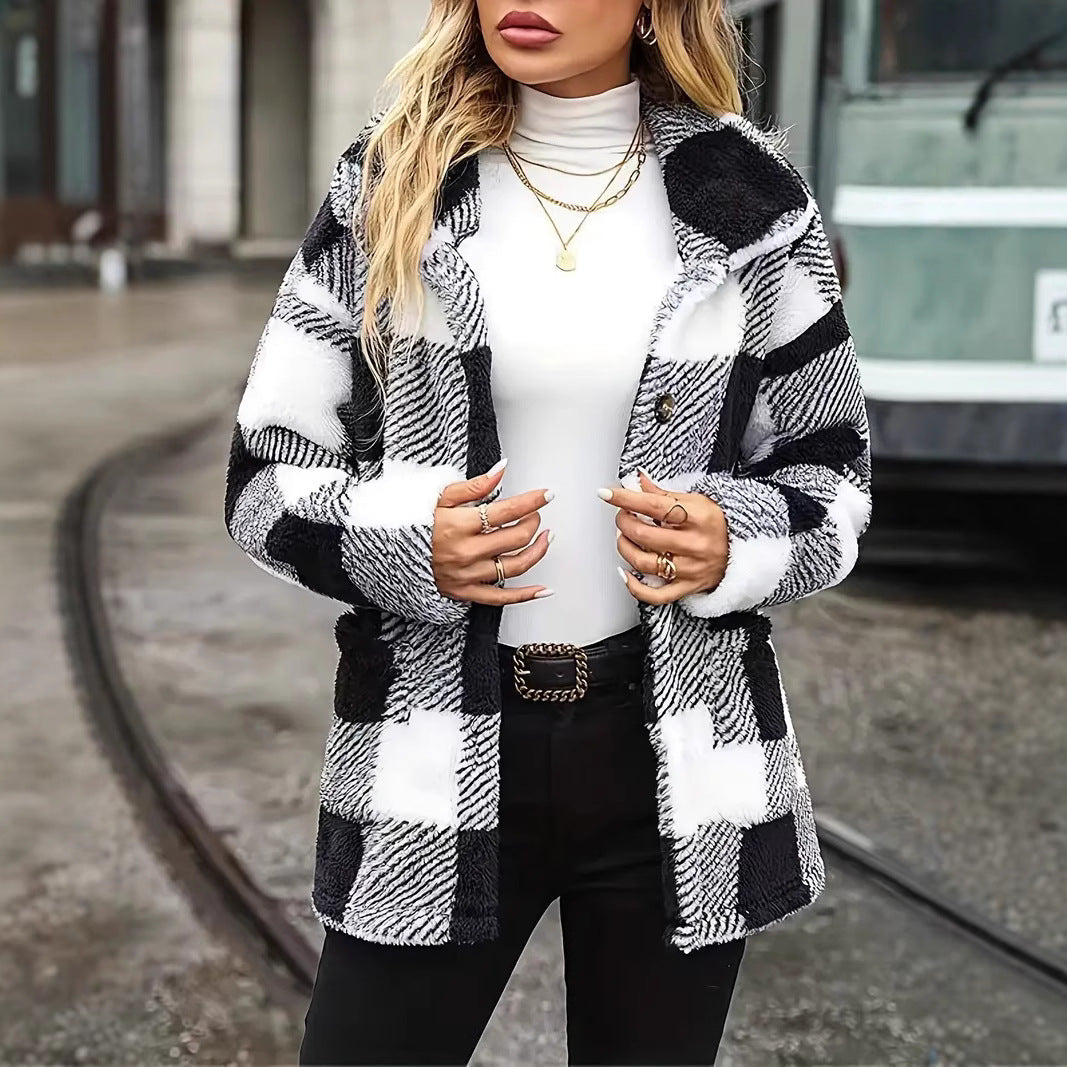 Women Cozy Fleece Jacket with Individual Plaid Pattern Lune London