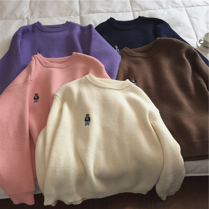 Ladies basic comfortable sweater with cute embroidered pattern Lune London