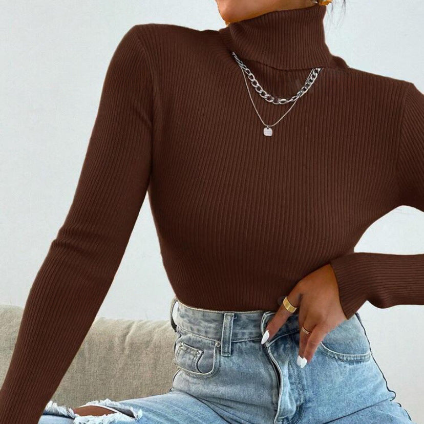 Ladies elegant turtleneck sweater with fine ribbed structure Lune London