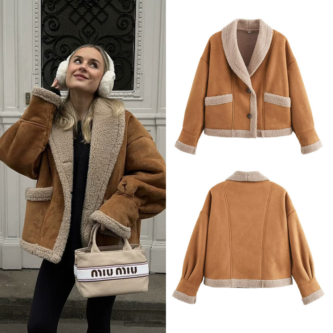 Ladies comfortable windbreaker with faux fur detail Lune London