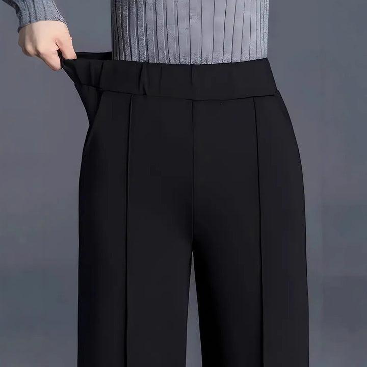 Women's Wide High-Waisted Trousers with Elegant Pleats Lune London