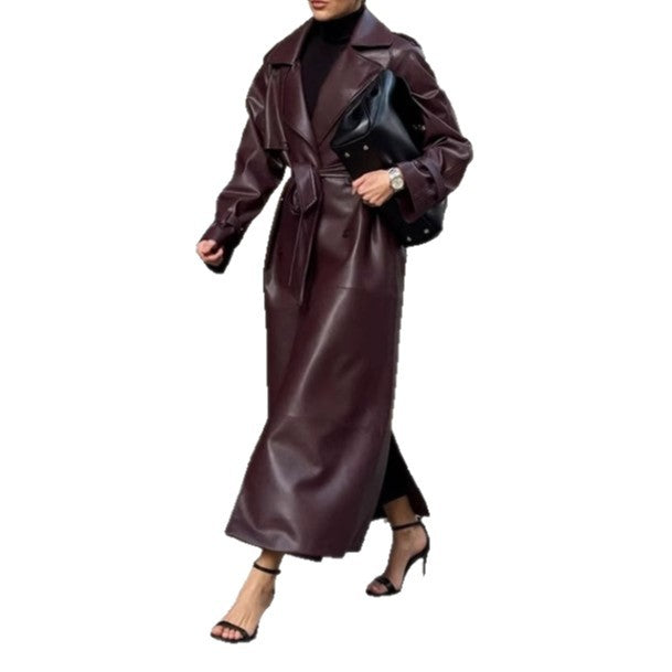 Elegant trench coat in faux leather for women with adjustable belt and practical pockets Lune London