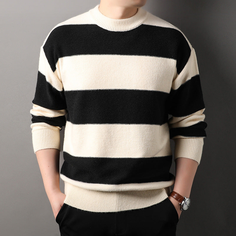 Knitted sweater for men with a nice striped pattern and a modern fit Lune London