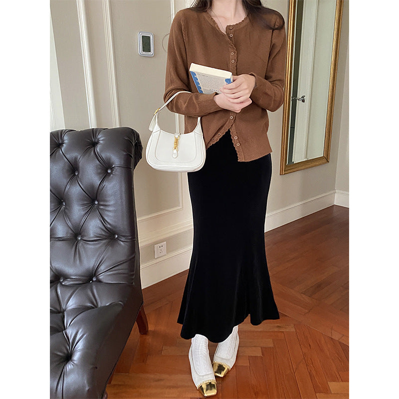 Ladies elegant cardigan with button placket Chic & Stil