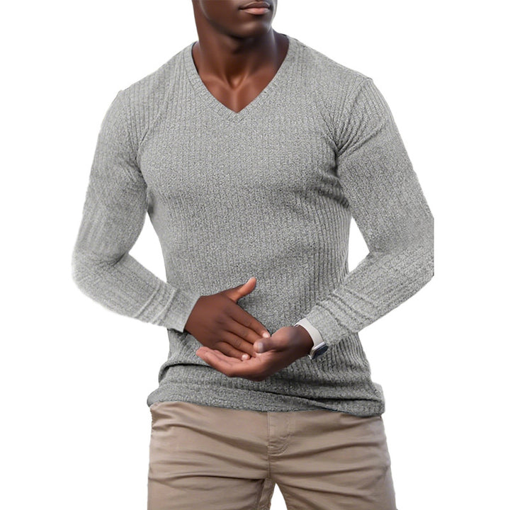 Elegant V-neck sweater for men in textured knitted material Lune London