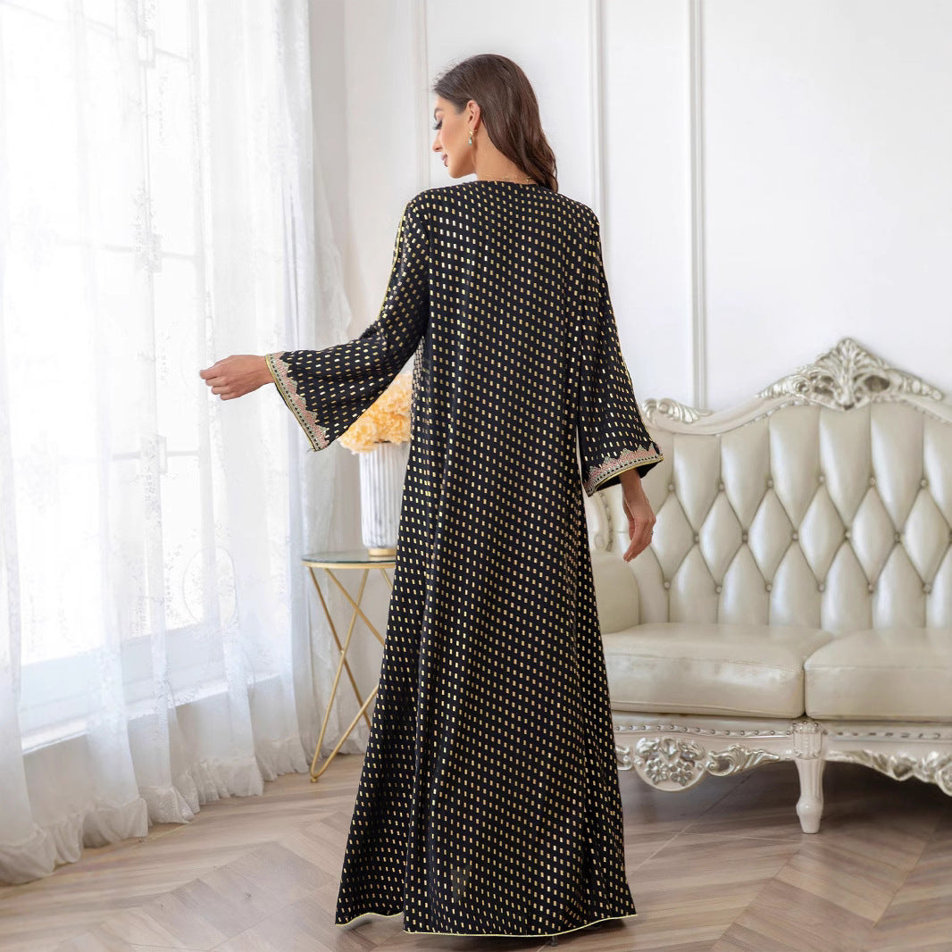 Robe maxi femme au style kaftan élégant avec des embellissements délicats Chic & Stil