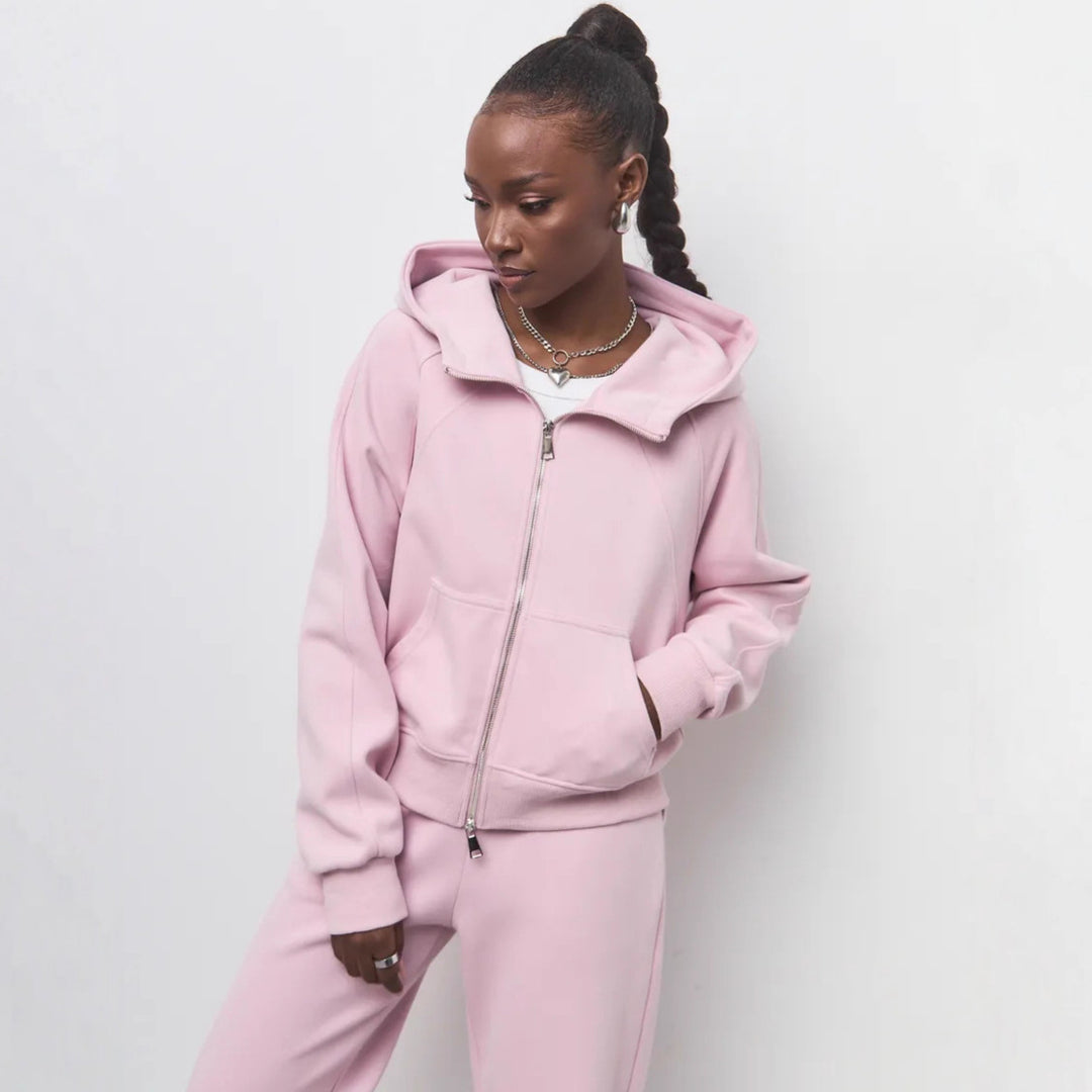 Relaxed fleece jogging set for women with high collar and full zip closure Lune London