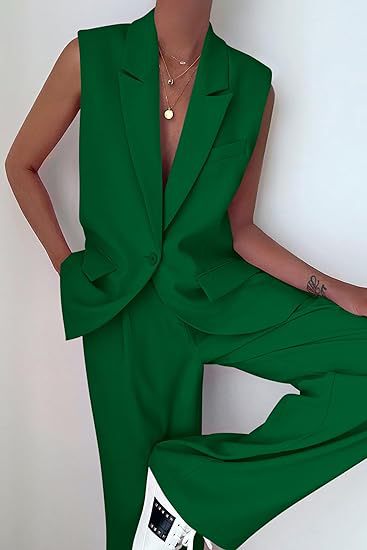 Women's Sleeveless Blazer Set with Wide Cut Pants Lune London