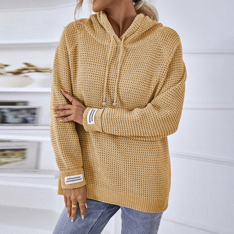 Comfortable hoodie for women with textured knit pattern and side slits Lune London